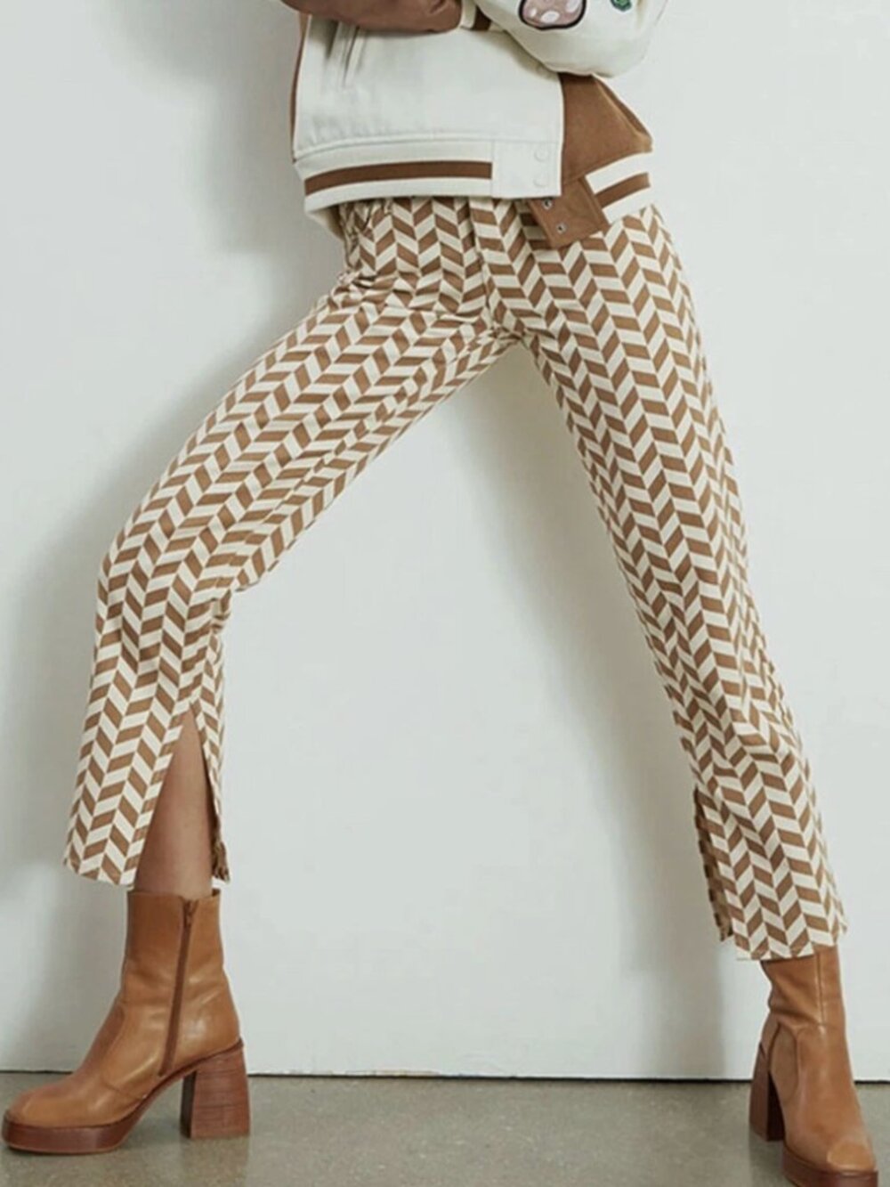 PACSUN Low Rise Straight Chevron Jeans Women's Size 23 Taupe/Brown
